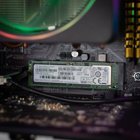 RX 580 8GB | RYZEN 5500 6C/12T | 16GB DDR4 | 256GB NVME | WIN 11 PRO