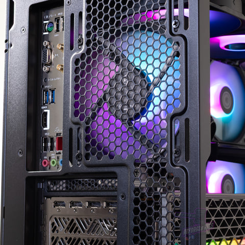 NITRO+ 9070XT | RYZEN 7800X3D | 32GB DDR5 | 1TB NVME | WIN 11 PRO