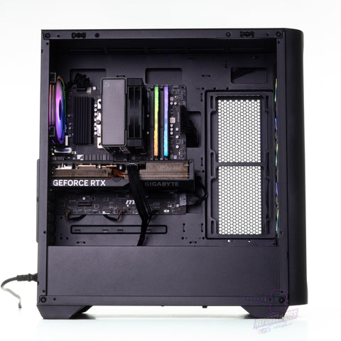 RTX 4070Ti | RYZEN 5700X | 32GB DDR4 | 1TB NVME | WIN 11 PRO