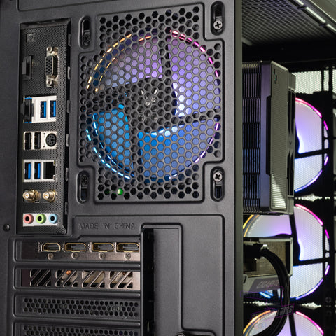 RTX 4070Ti | RYZEN 5700X | 32GB DDR4 | 1TB NVME | WIN 11 PRO