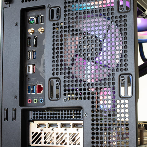 RTX 5070 Ti 16GB | 7800X3D | 32GB DDR5 | 1TB NVME | WIN 11 PRO