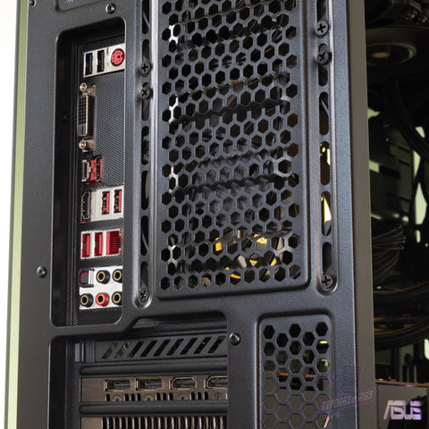 GTX 1080 Ti | i7-8700K | 16GB DDR4 | 512GB NVMe | Win 11 Pro