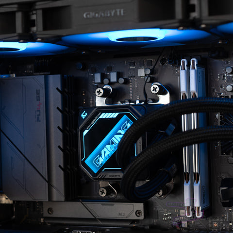 RTX 5070 Ti 16GB | Ryzen 7 7800X3D | 32GB DDR5 | 1TB NVMe | WIN 11 PRO