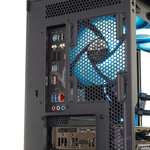 RTX 4070 TI | RYZEN 7 7700 | 32GB DDR5 | 1TB NVME | WIN 11 PRO