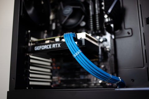 Expert cable management. AMD Radeon Geforce Nvidia Gaming PC