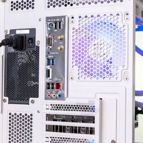 RYZEN 7700 8C/16T | RTX 4070 OC | 32GB DDR5 6000 | 1TB NVME | WIN 11