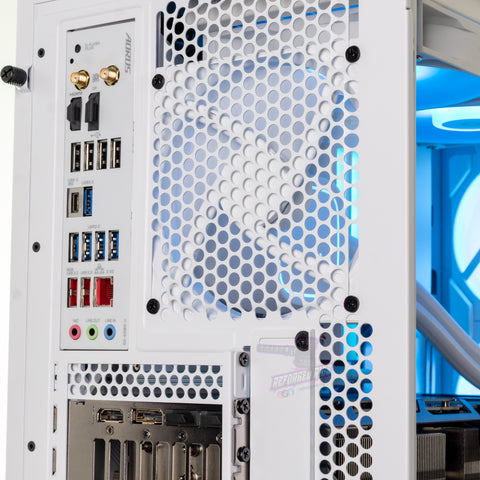RYZEN 7800X3D | RTX 5070TI 16GB OC | 32GB 6000MHz | 1TB NVME | WIN 11 | ARGB