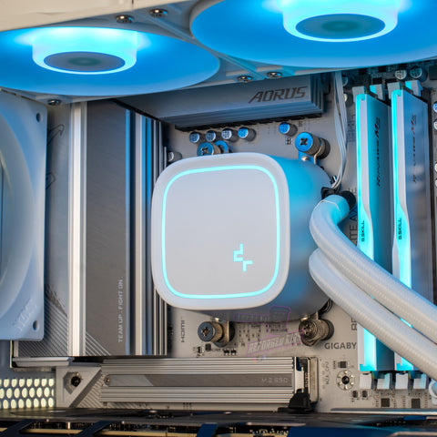 RYZEN 7800X3D | RTX 5070TI 16GB OC | 32GB 6000MHz | 1TB NVME | WIN 11 | ARGB