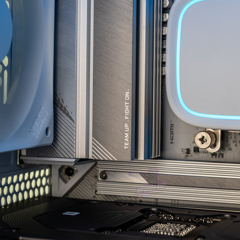RYZEN 7800X3D | RTX 5070TI 16GB OC | 32GB 6000MHz | 1TB NVME | WIN 11 | ARGB