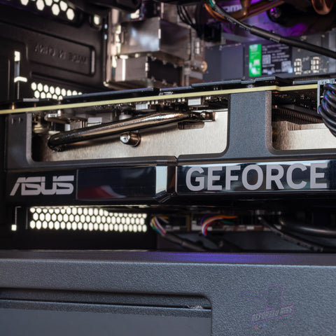 RTX 4070 12GB | R5 5600X 4.6GHz | 32GB DDR4 | 1TB NVME | WIN 11 PRO