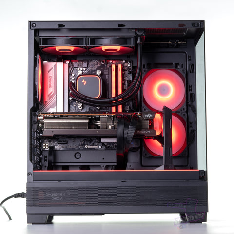 RX 6900XT 16GB | RYZEN 7700 8C/16T | 32GB DDR5 | 1TB NVME | WIN 11 | ARGB