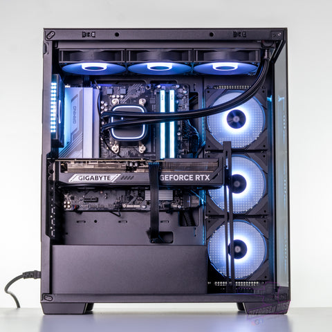 RTX 5080 16GB GDDR7 | RYZEN 7700 8C/16T 5.3GHZ | 32GB DDR5 | 1TB NVME | WIN 11 | ARGB