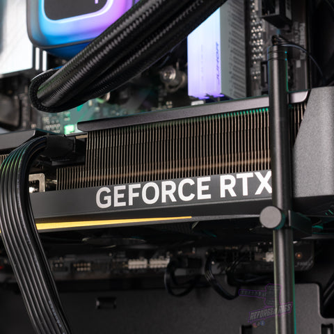 RTX 5070 12G | RYZEN 7700 8C/16T | 32GB DDR5 | 1TB NVME | WIN 11 PRO