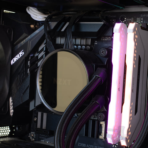 i7 9700K | RTX 2070 SUPER | 16GB DDR4 | 1TB NVME | WIN 11 PRO