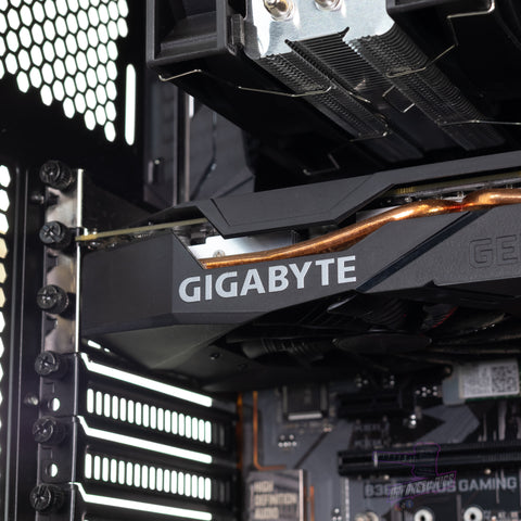 RTX 2070 8GB | i7-8700 | 16GB DDR4 | 512GB SSD | WIN 11 PRO