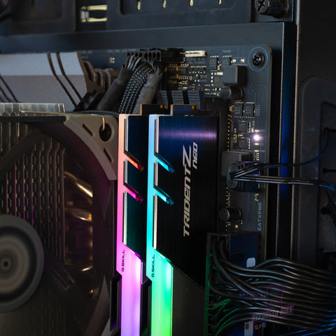 RTX 3070 Aorus 8GB | Ryzen 5 5500X3D | 32GB DDR4 3600MHz | 1TB NVMe | WIN 11 PRO