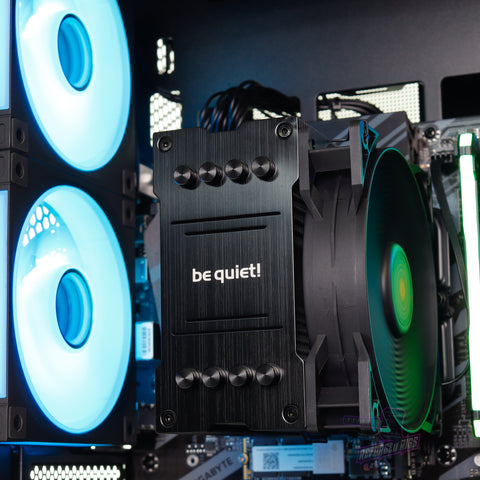 RX 7800 XT | Ryzen 5 5600X | 16GB DDR4 | 1TB NVMe | WIN 11 PRO
