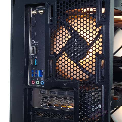 RTX 5080 16GB | Ryzen 7 7800X3D | 32GB DDR5 | 1TB NVMe | WIN 11 PRO