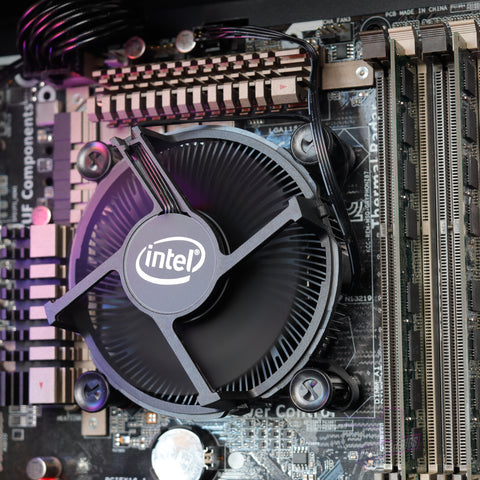 GTX 1080 8GB | I7 4770K | 16GB DDR3 | 250GB SSD + 2TB HDD | WIN 10 PRO