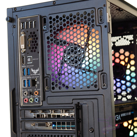 GTX 1080 8GB | I7 4770K | 16GB DDR3 | 250GB SSD + 2TB HDD | WIN 10 PRO