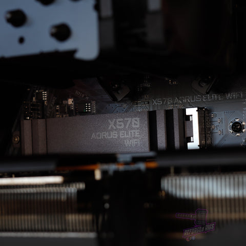 RADEON RX 9060 XT 16GB | RYZEN 5800X | 32GB DDR4 | 1TB NVME | WIN 11 PRO