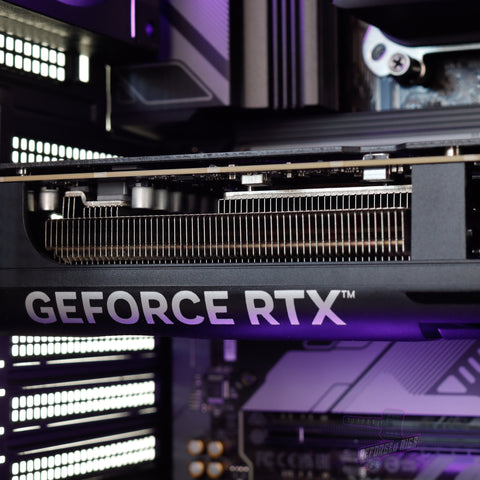 RTX 5070 12GB | RYZEN 7700 | 32GB DDR5 | 1TB NVME | WIN 11 PRO