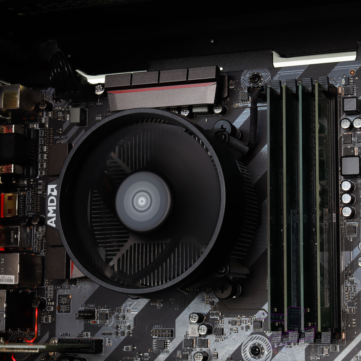 RX 580 8GB | RYZEN 1500X | 16GB | 256GB NVME + 1TB HDD | WIN 11 PRO gaming PC