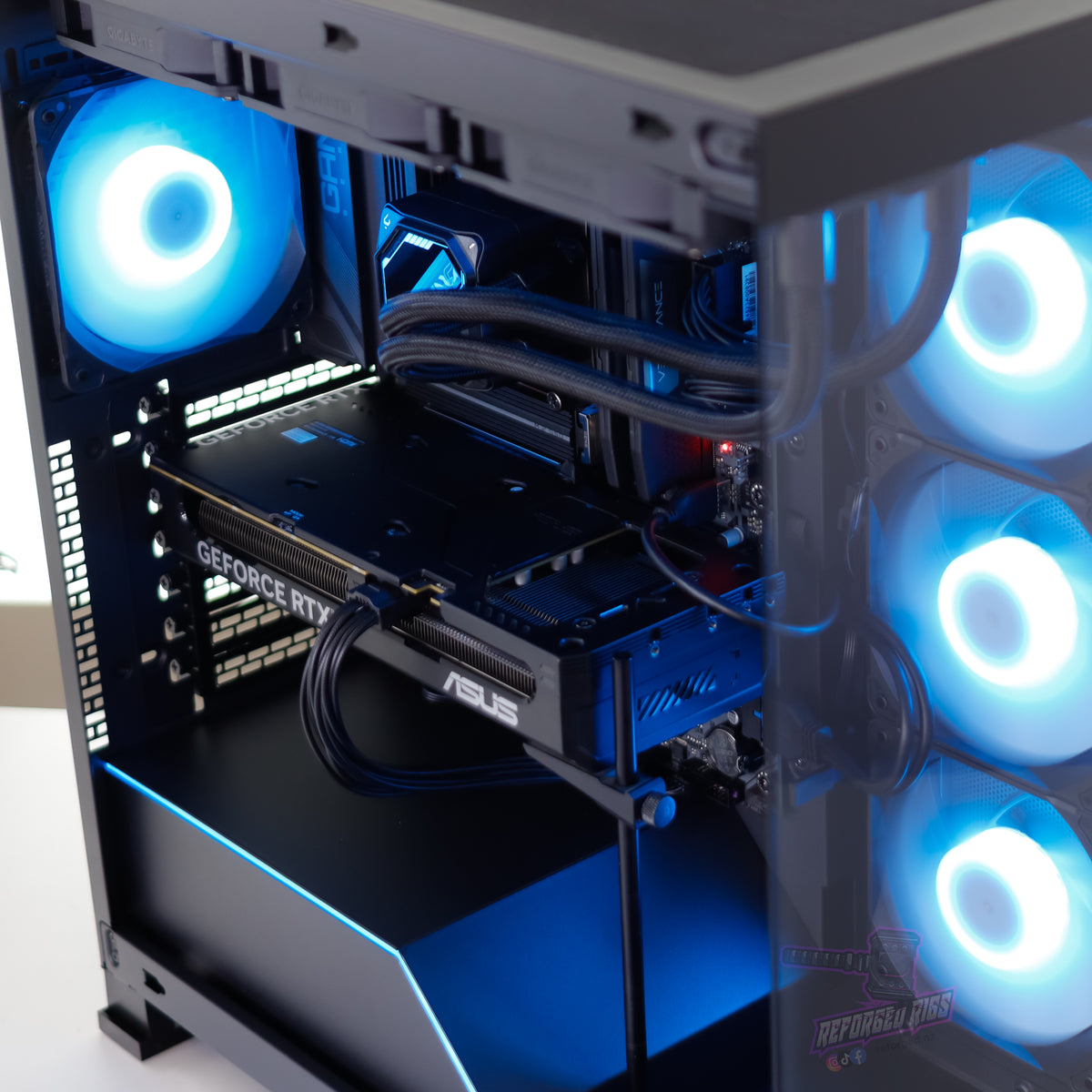 RTX 4070 SUPER 12GB | RYZEN 7700 | 32GB DDR5 | 1TB NVME | WIN 11 PRO