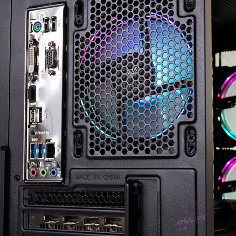 RX 6600XT 8GB | RYZEN 2600 | 16GB DDR4 | 500GB SAMSUNG | WIN 11 PRO