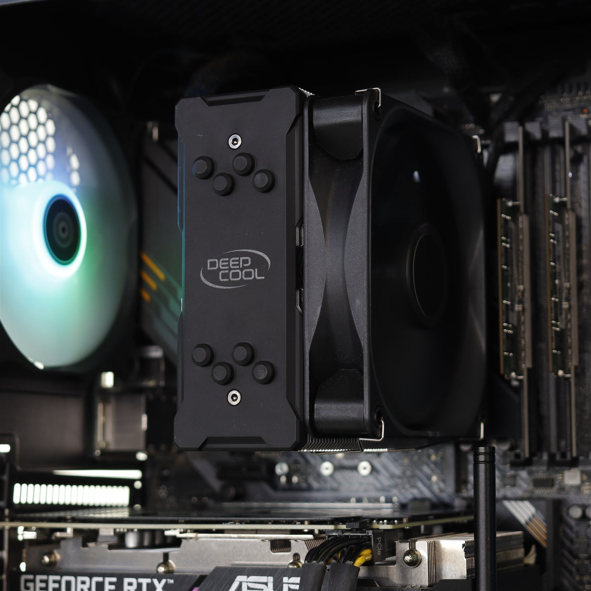 RTX 3060 TI 8GB | RYZEN 5500 | 16GB DDR4 | 480GB SSD | WIN 11 PRO gaming PC