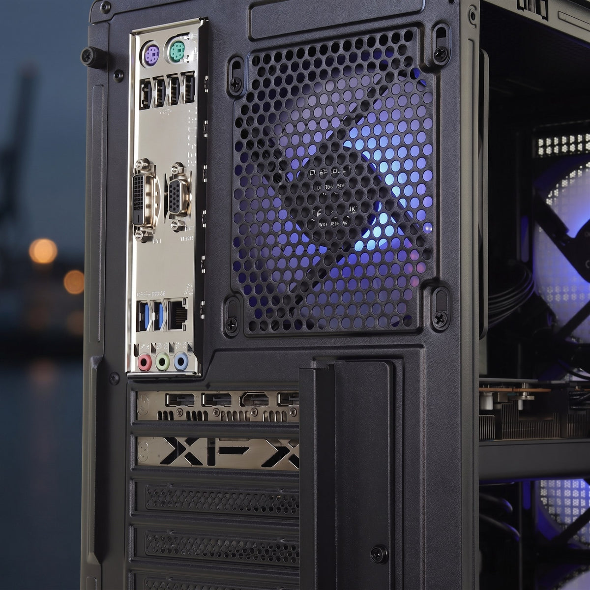 RX 6600 XT 8GB | I7 6700T | 16GB DDR3 | 480GB SSD | WIN 11 PRO gaming PC