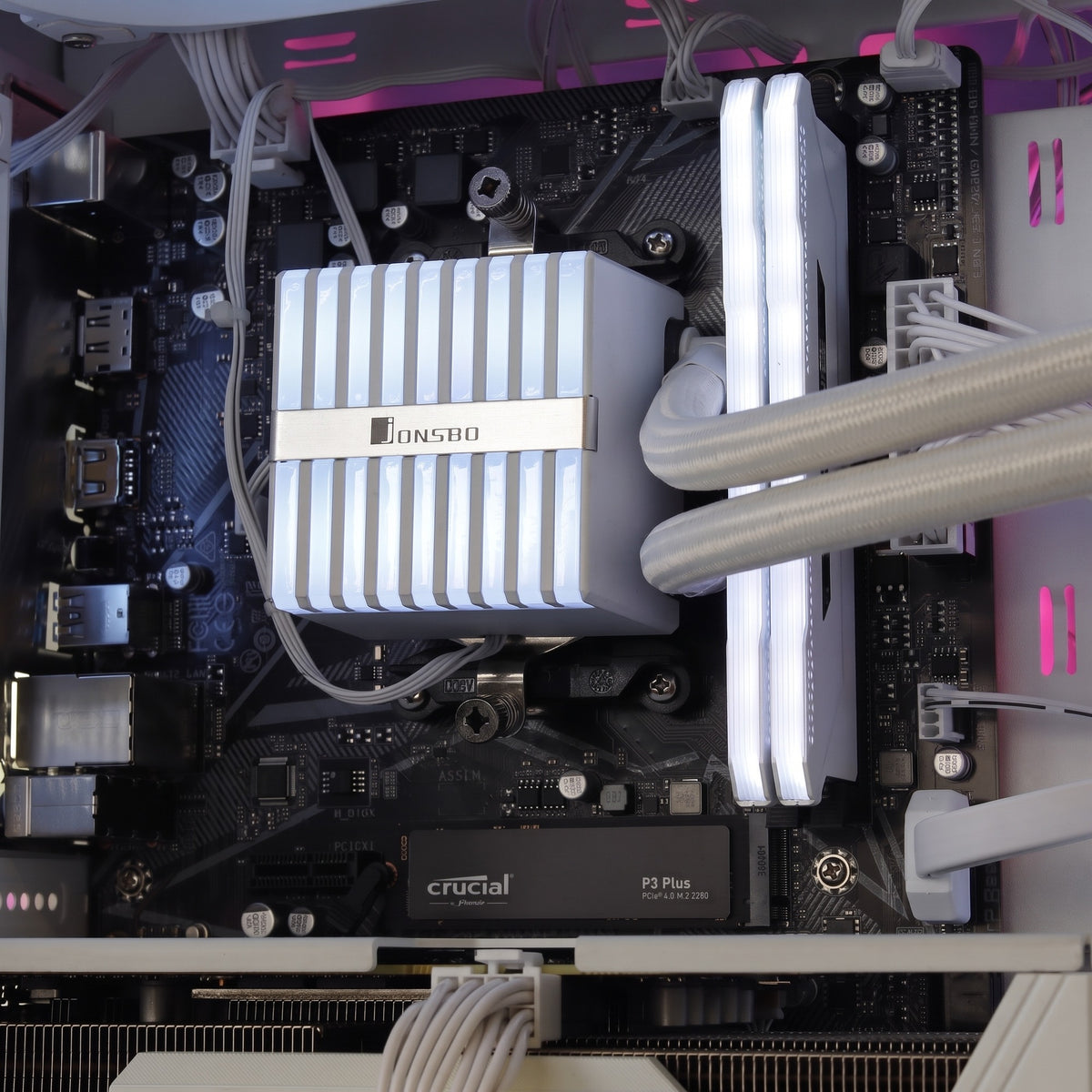 RX 9060 XT 16GB | RYZEN 5700X | 16GB DDR4 | 1TB NVME | WIN 11 PRO gaming PC